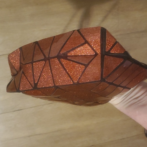 New Emilio Pepe Made in Italy Geometric Interchangeable Chain Bag. - Picture 5 of 14